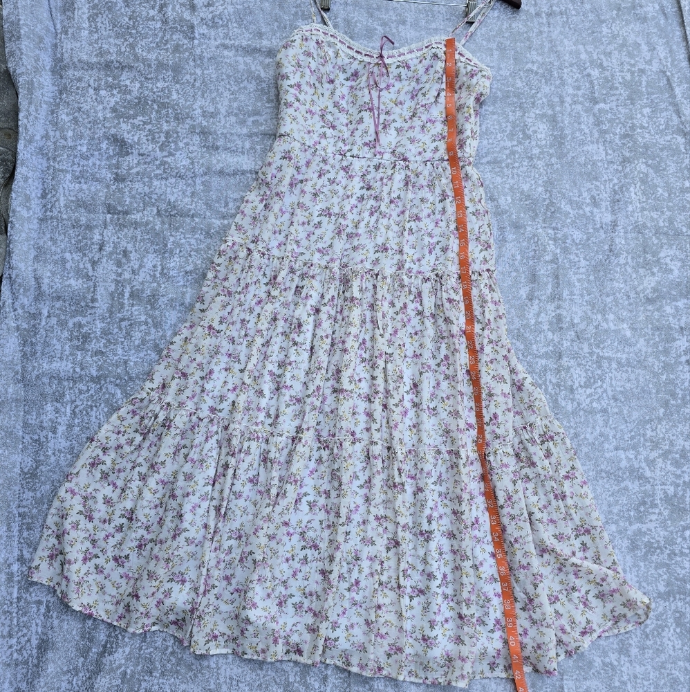 Row A. Floral Midi Dress - Picture 6 of 9